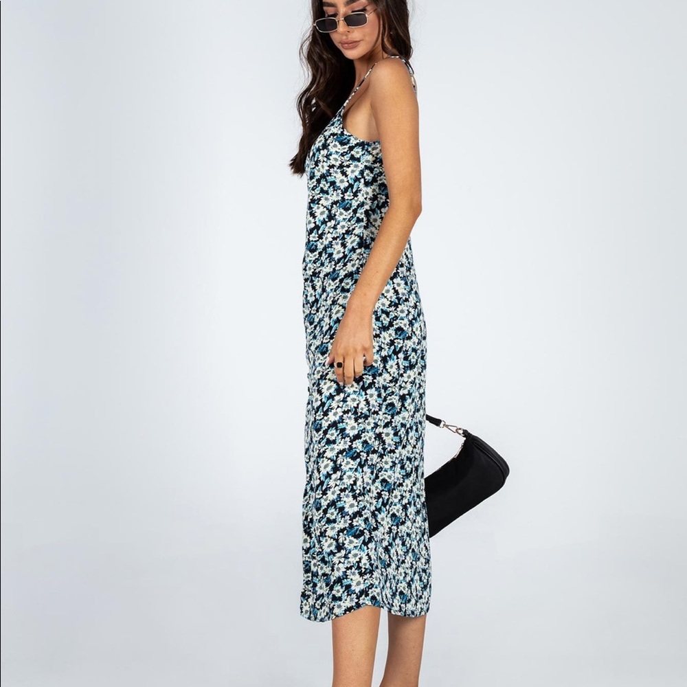 Princess Polly midi dress - Picture 3 of 3